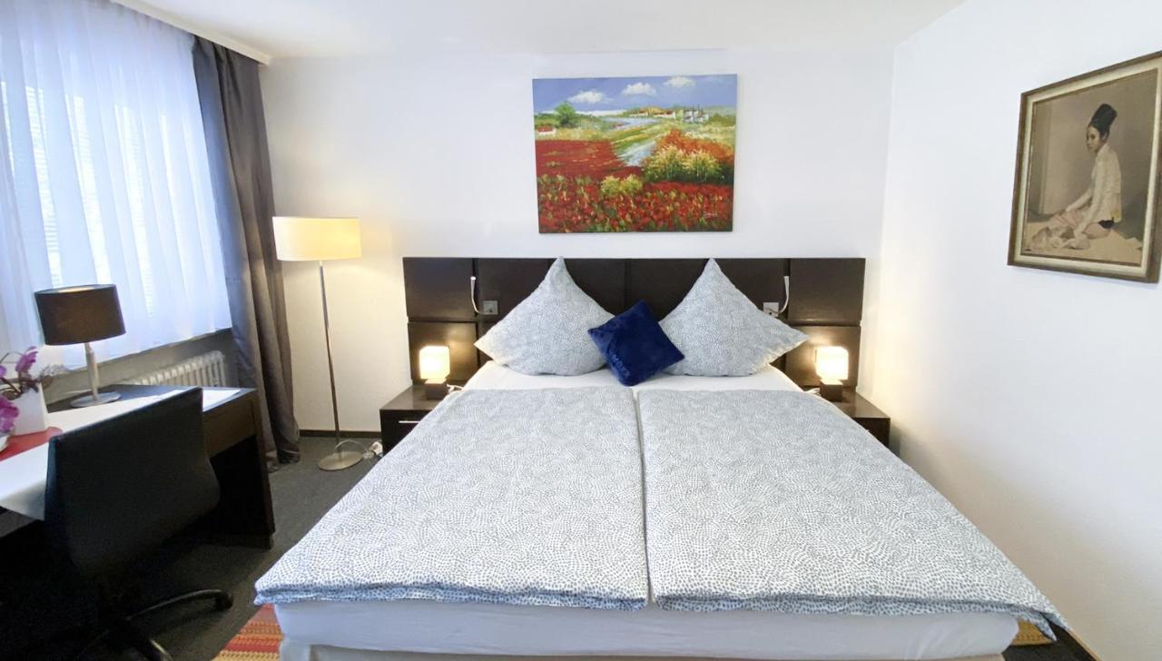 Hotel Garni Bad Cafe Bad Niedernau Екстер'єр фото
